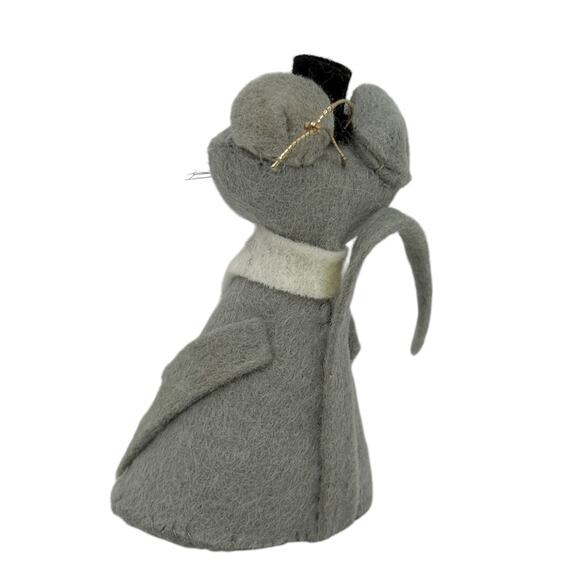 Vintage Gray Wool Felted Mouse Ornament Black Top Hat Collar Tie Handcrafted - Picture 4 of 12
